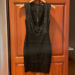 GUESS Sheath Dress Black Floral Lace Sleeveless Stretch Bodycon Style - Sz - XS